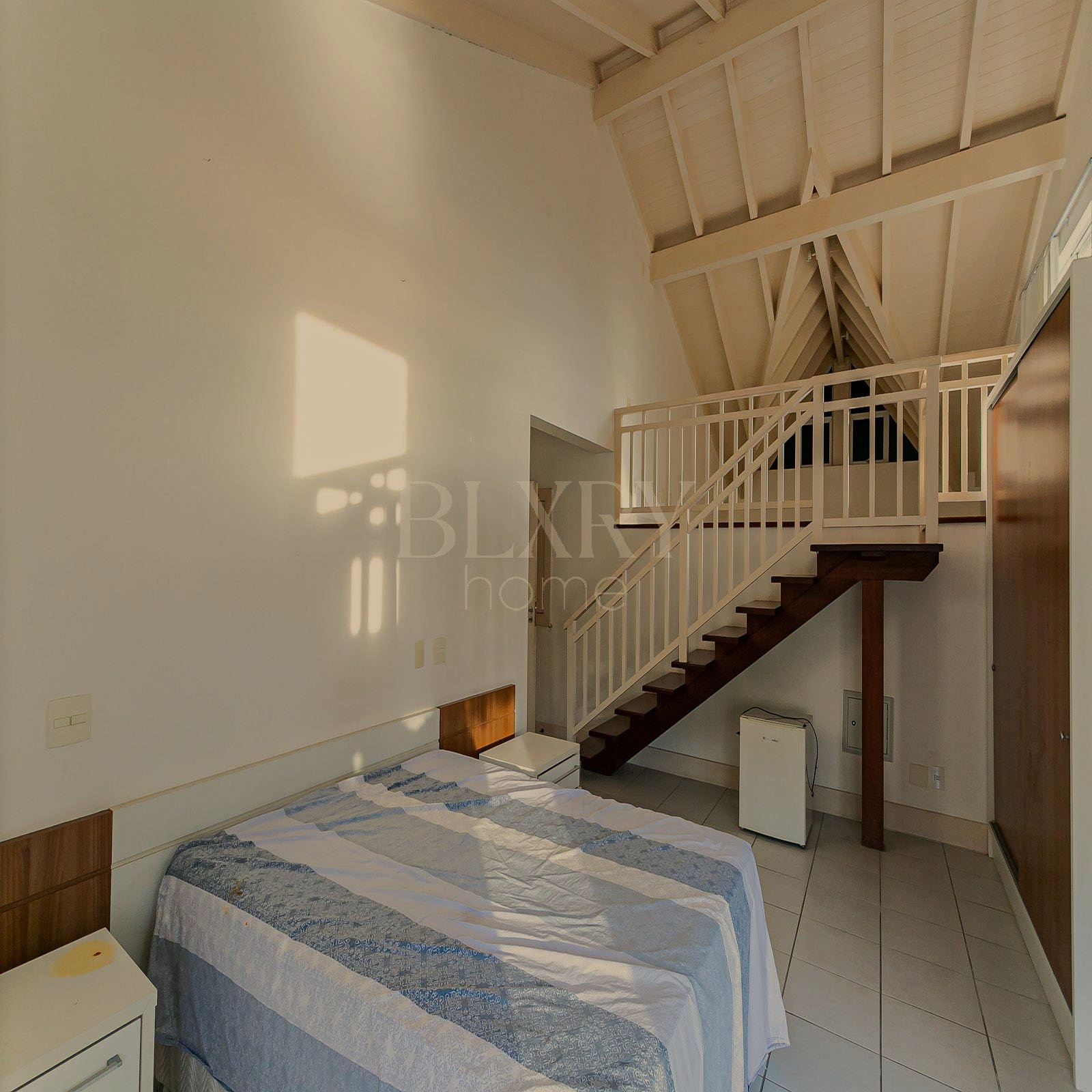 CASA NO CACUPÉ