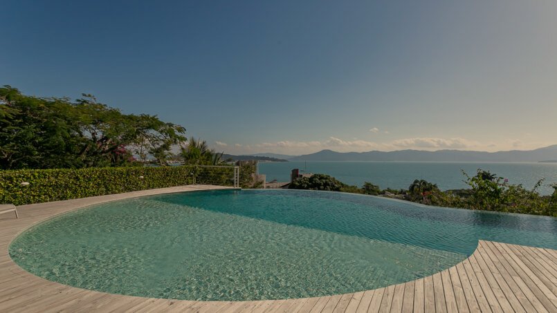 Apartamento com vista mar em Canasvieiras, Florianópolis