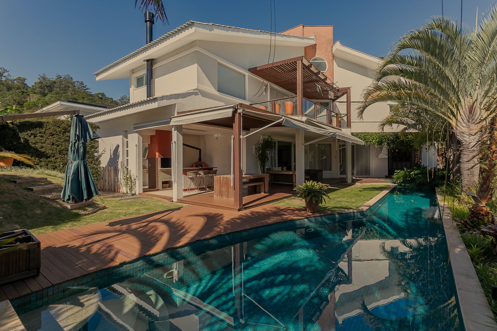 Casa no Cacupé com vista mar