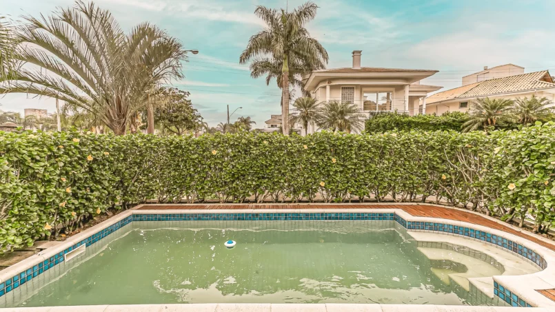 Casa no condomínio Casablanca no Cacupé
