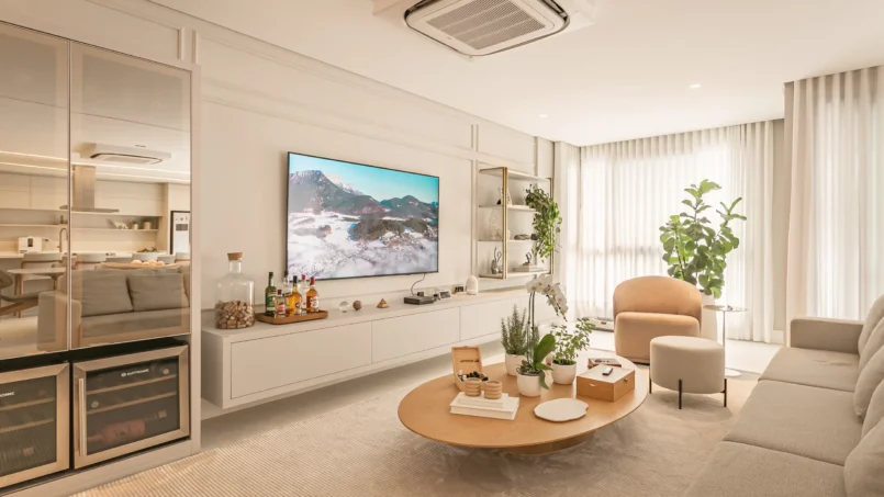 Apartamento com vista mar em Jurerê Internacional