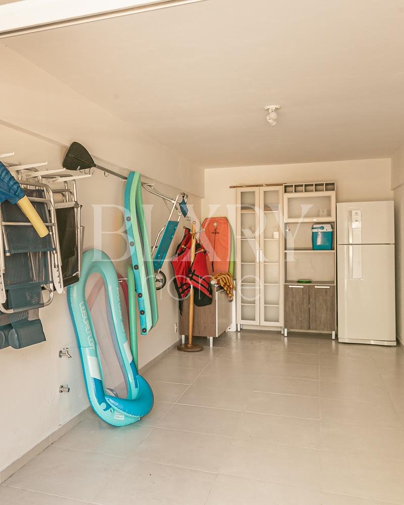 Apartamento frente mar em Canasjurê
