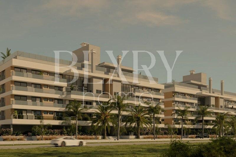 APARTAMENTO EM JURERÊ INTERNACIONAL