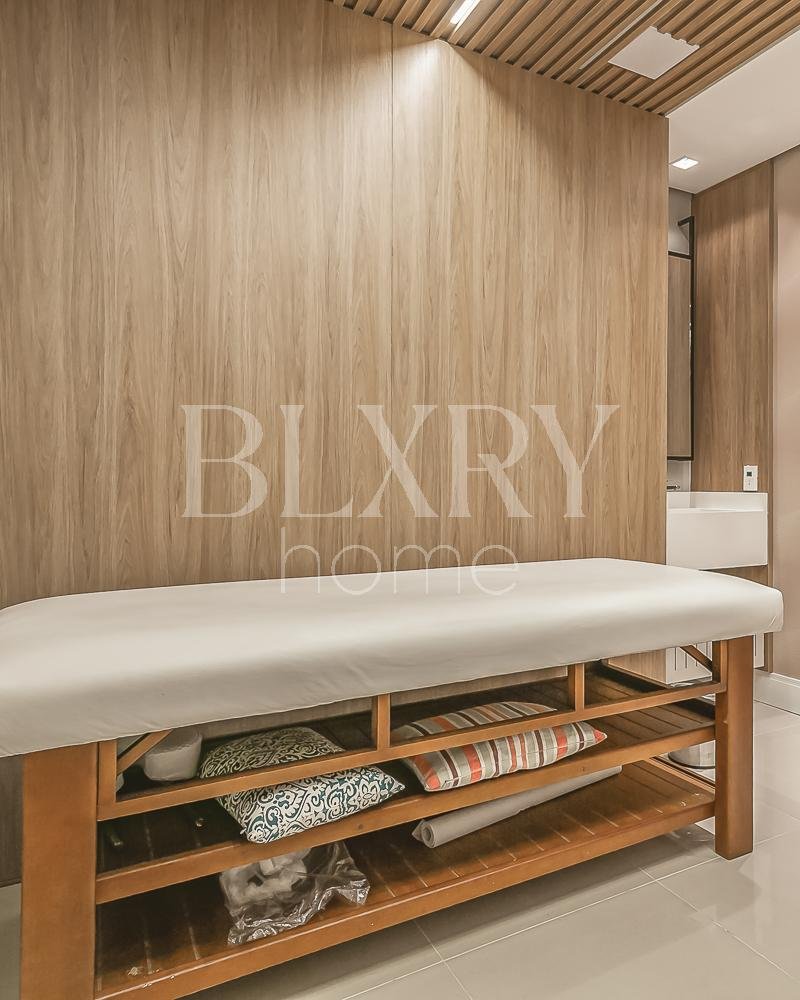 APARTAMENTO NA BEIRA-MAR