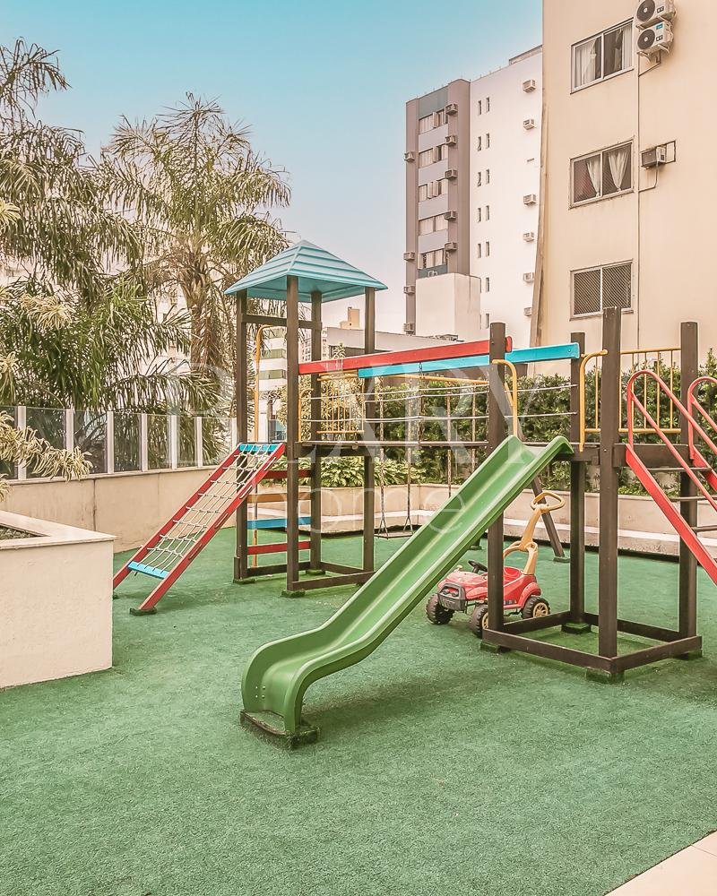 APARTAMENTO NA BEIRA-MAR