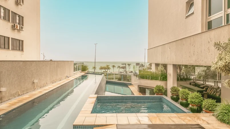 APARTAMENTO NA BEIRA-MAR