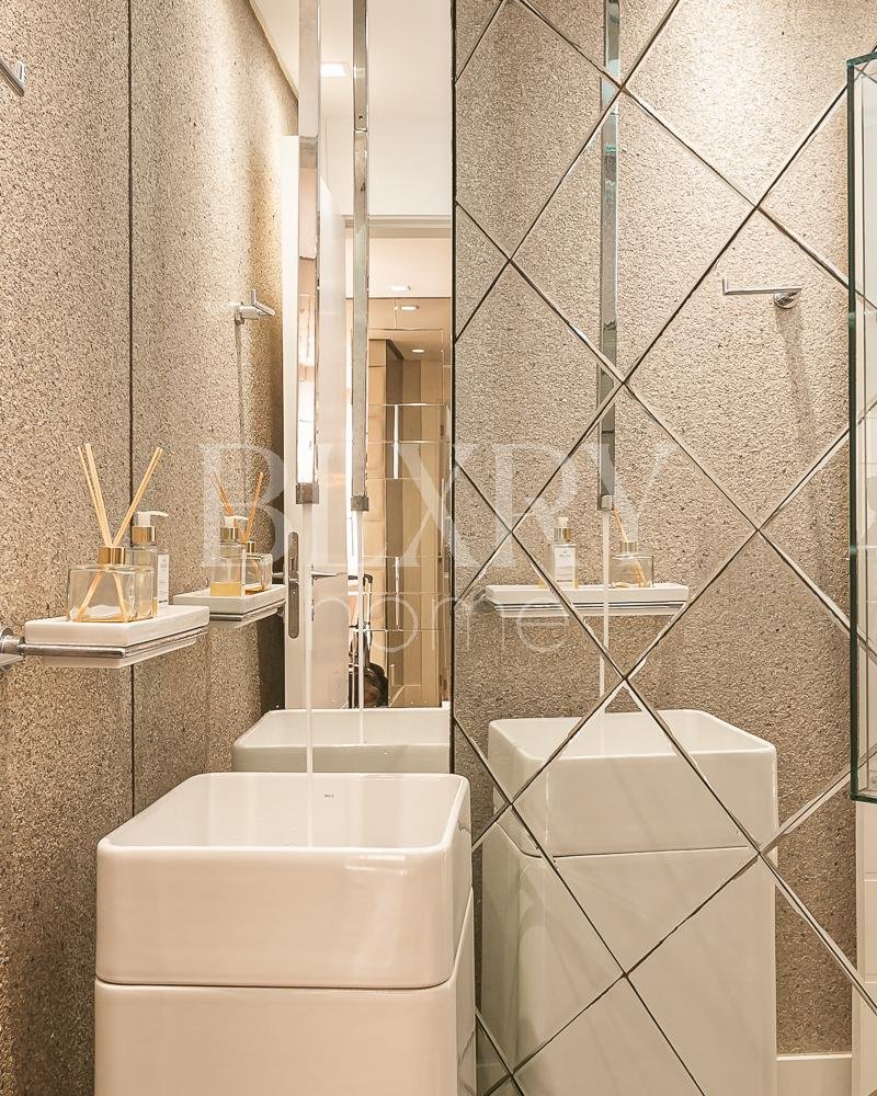 Apartamento na Avenida Trompowsky